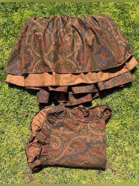 Vintage Ralph Lauren Brianna Elizabeth Dark Paisley 2-Piece Queen Skirt Sham Set